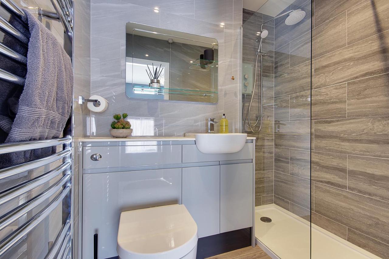 Holiday home 14 Oxford Mews - 5 Star Living For Up To 10 People Southampton